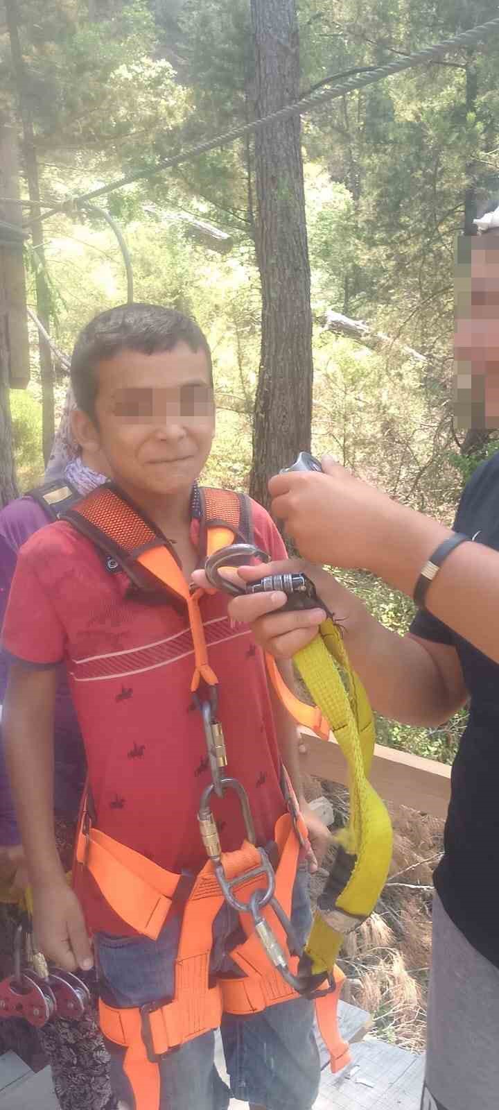 Antalya’da kaybolan çocuk, 600 kilometre uzakta Adana’da bulundu
