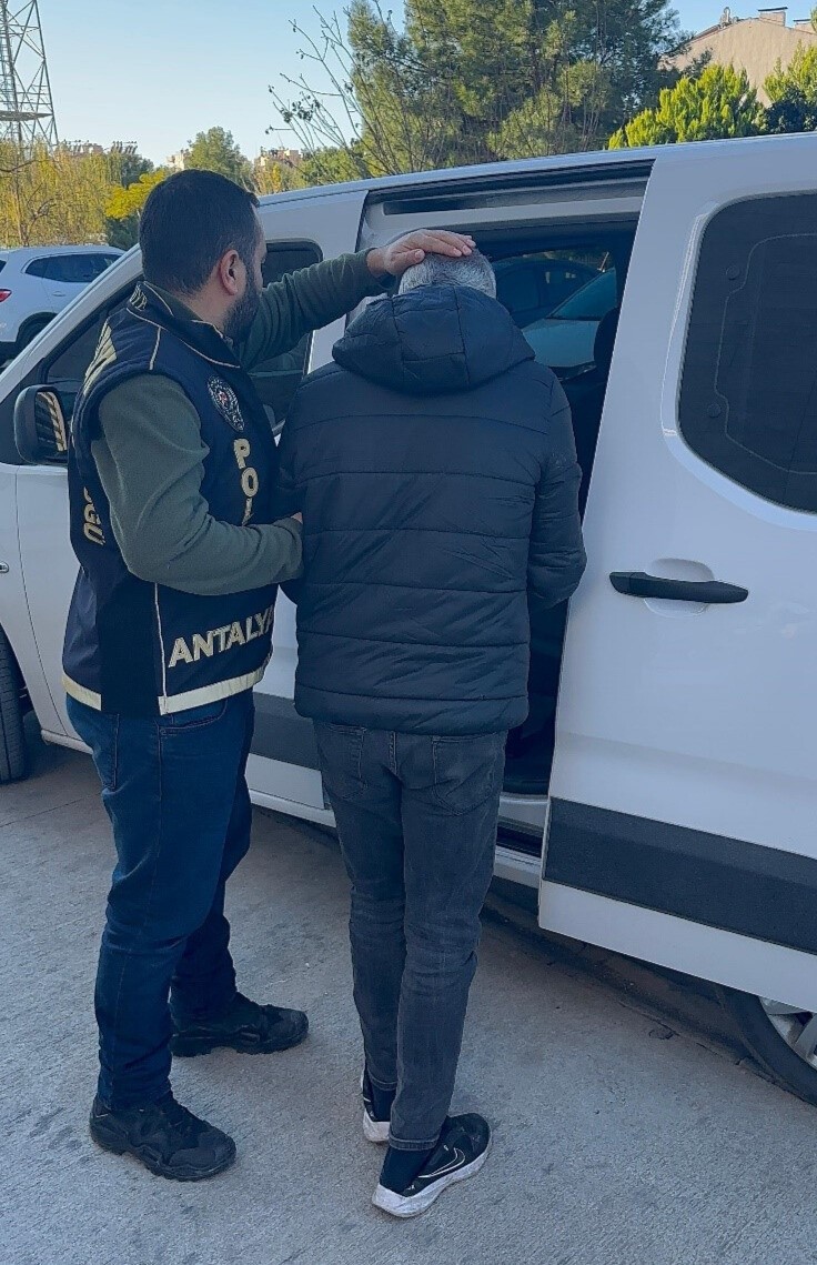 Antalya’da son 2 haftada 502 şahıs tutuklandı
