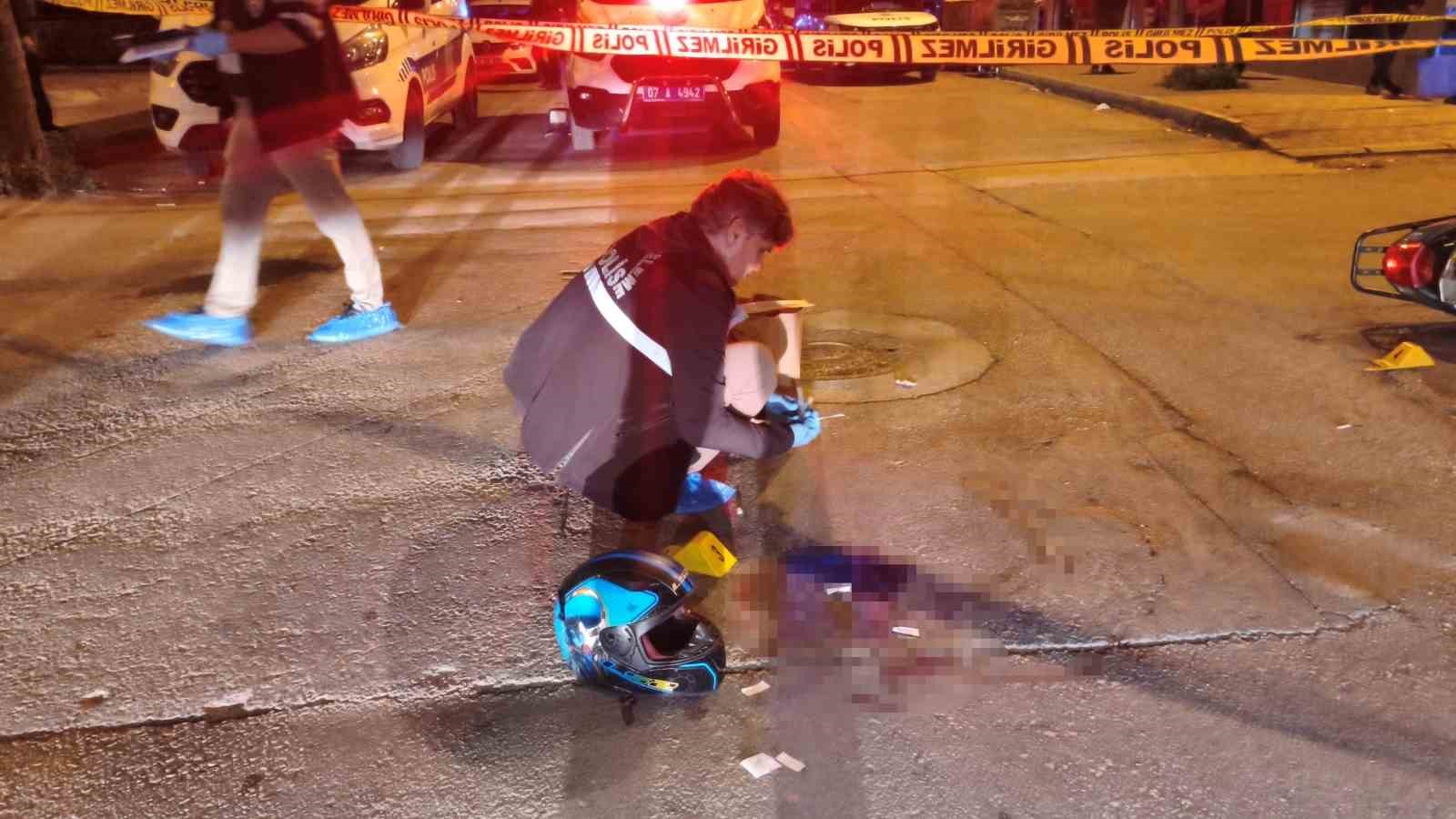 Antalya’da ’taralı’ kavga: 1 yaralı
