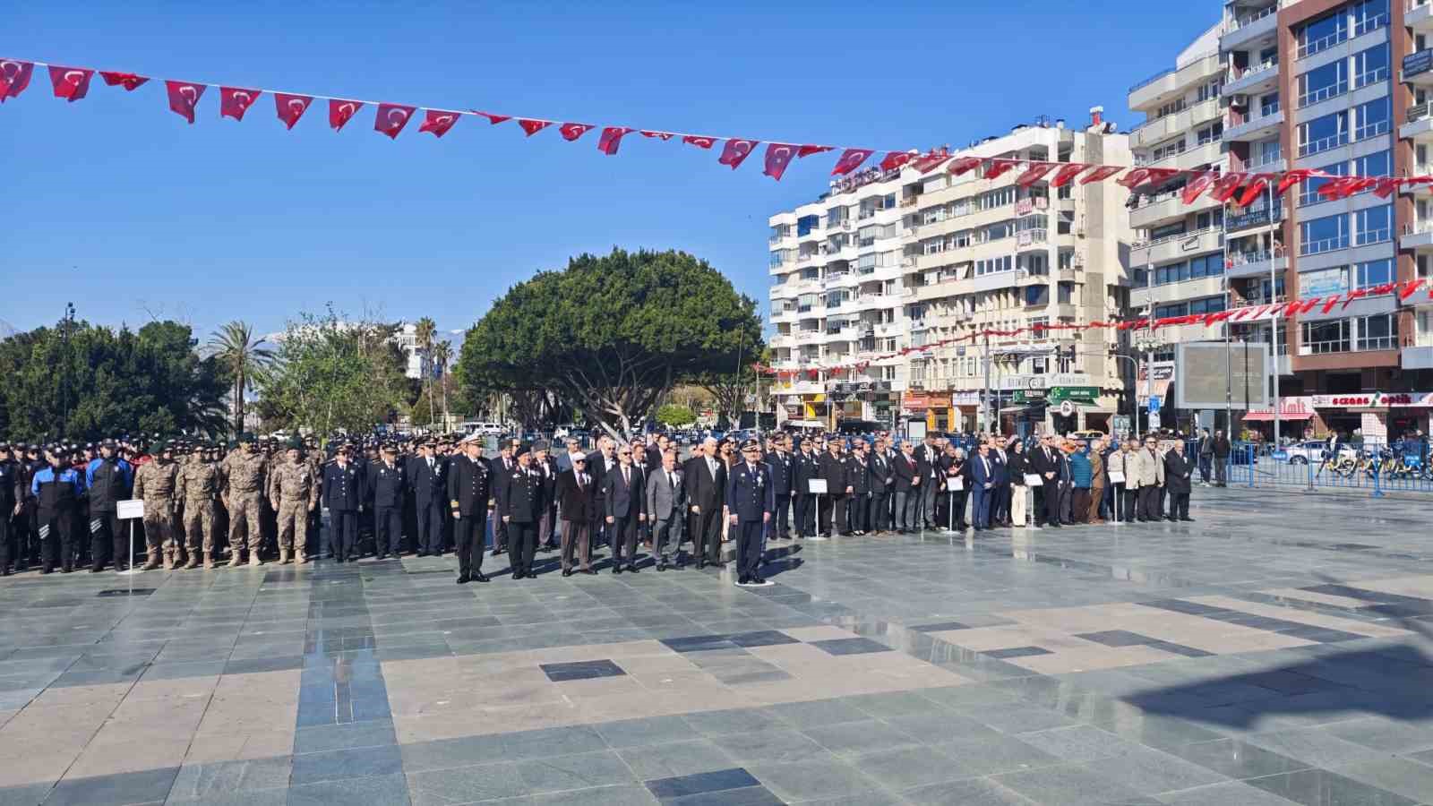 Antalya’da Türk Polis Teşkilatı’nın 181. kuruluş yıl dönümü coşkuyla kutlandı
Antalya’da Türk Polis Teşkilatı’nın 181. kuruluş yıl dönümü coşkuyla kutlandı