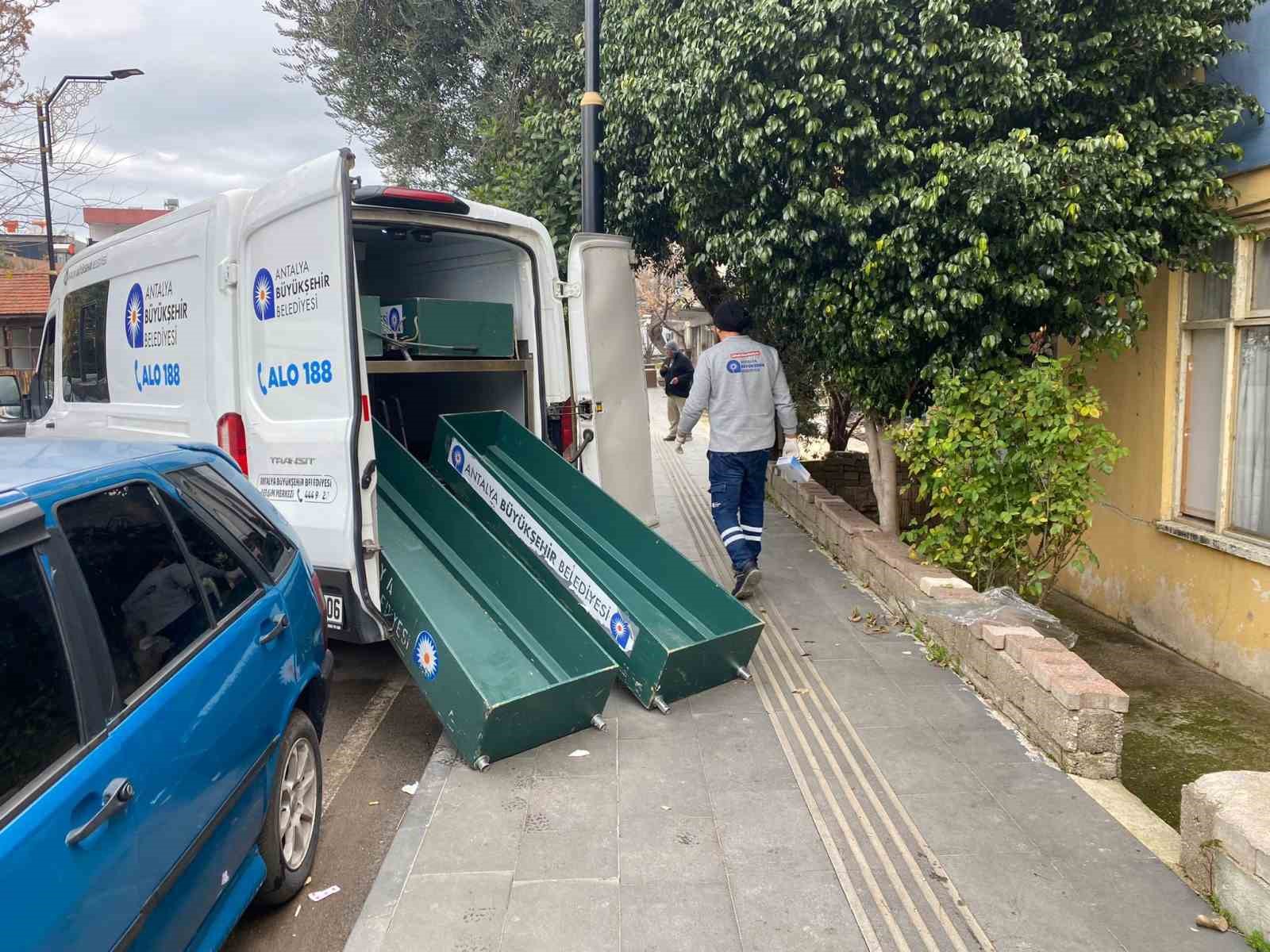 Antalya’da tüyler ürperten cinayet
Antalya’da tüyler ürperten cinayet