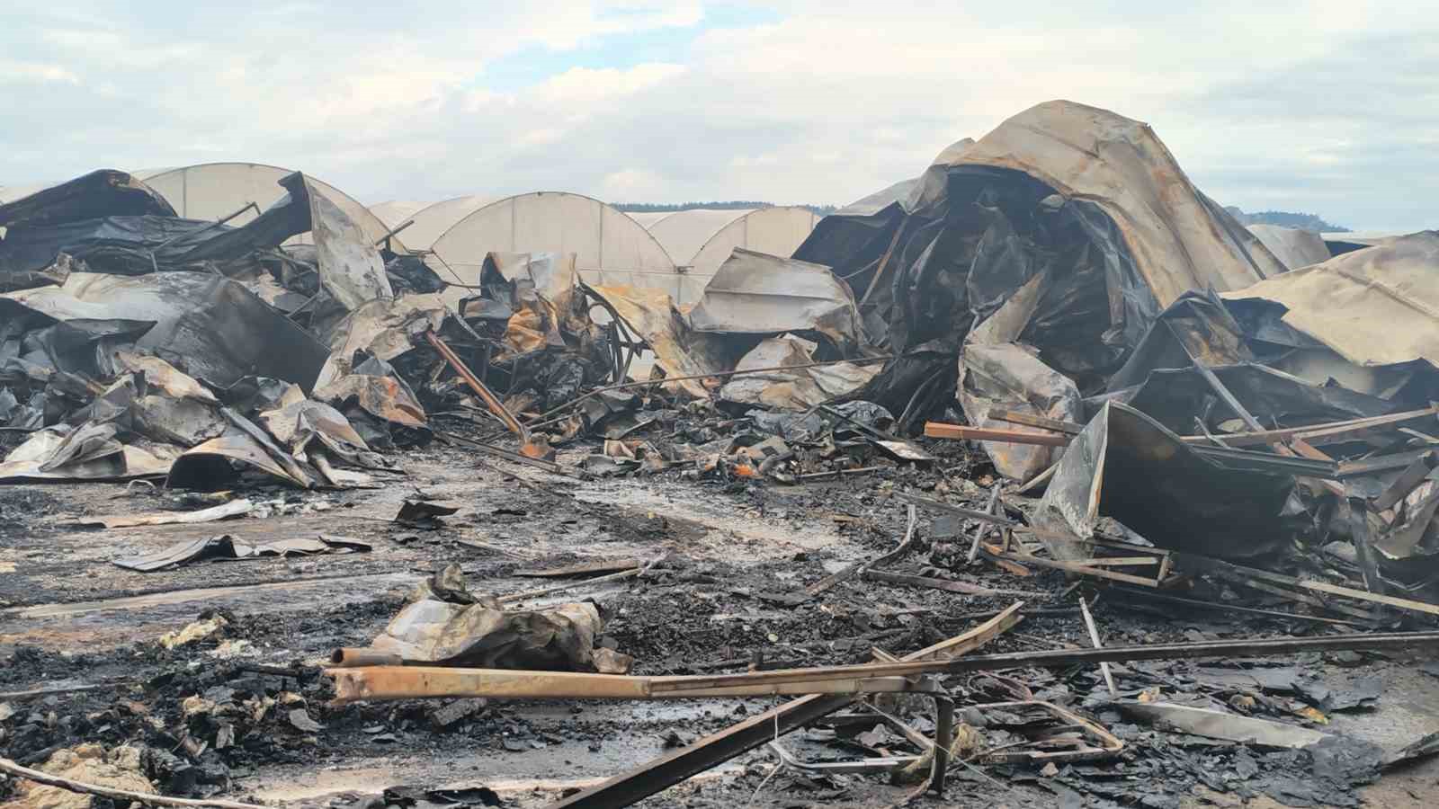Antalya’da yangın faciası: 5’i çocuk, 6 ölü
