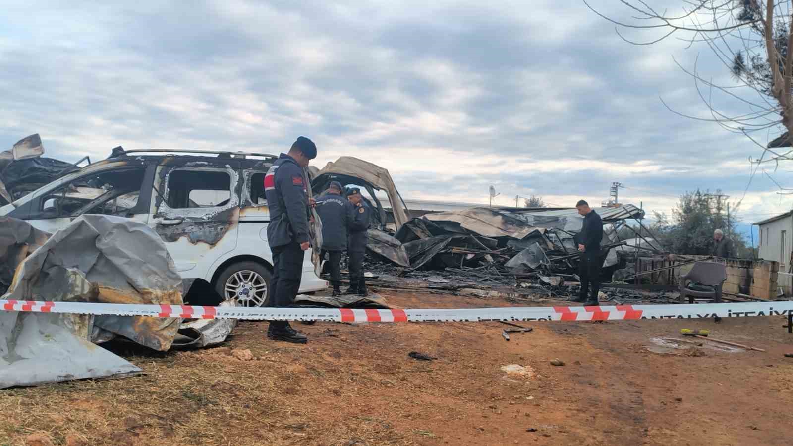 Antalya’da yangın faciası: 5’i çocuk, 6 ölü
