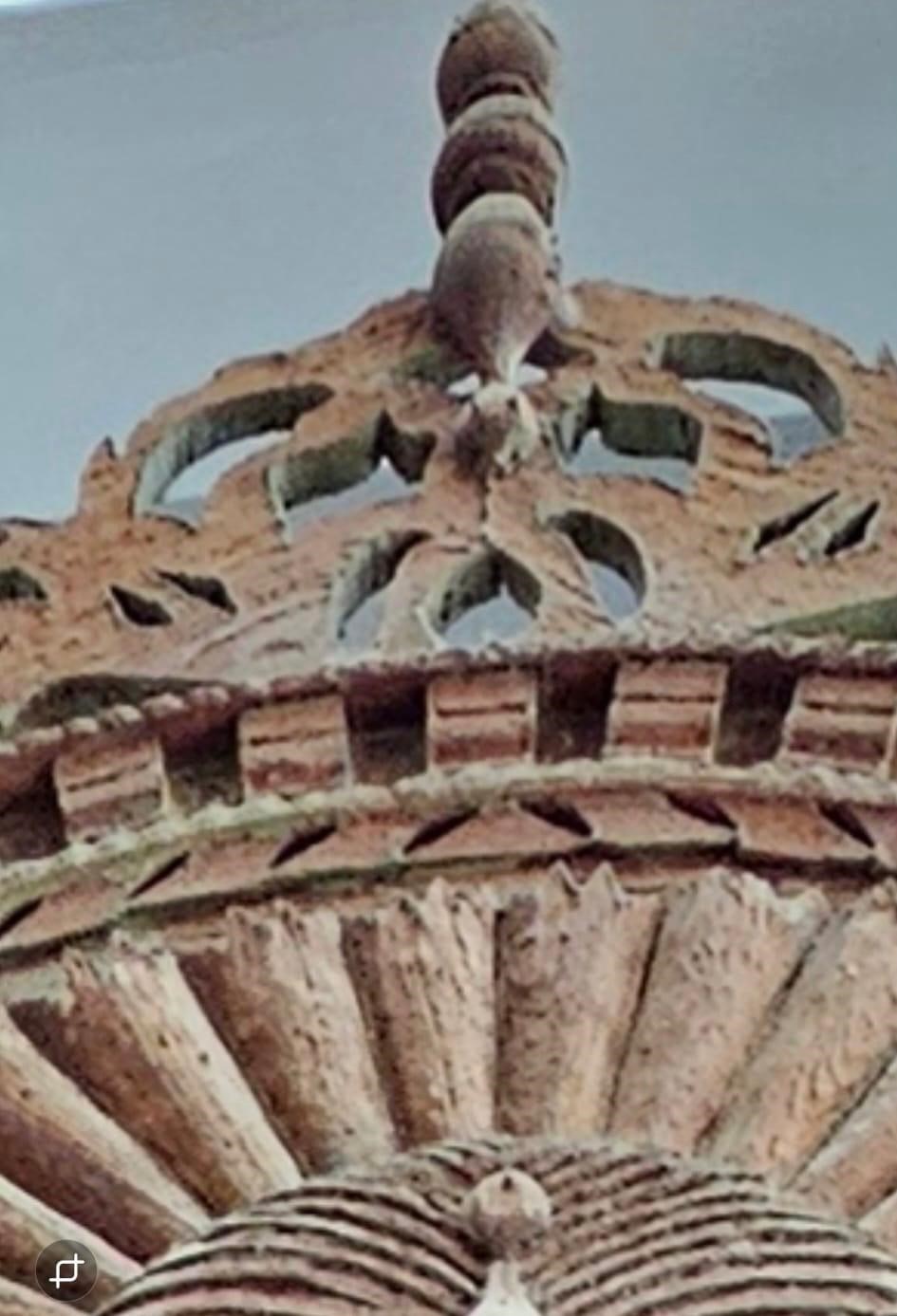 Antalya’daki halı dükkanında dekor olarak kullanılan tarihi mihrap Konya’ya dönüyor
