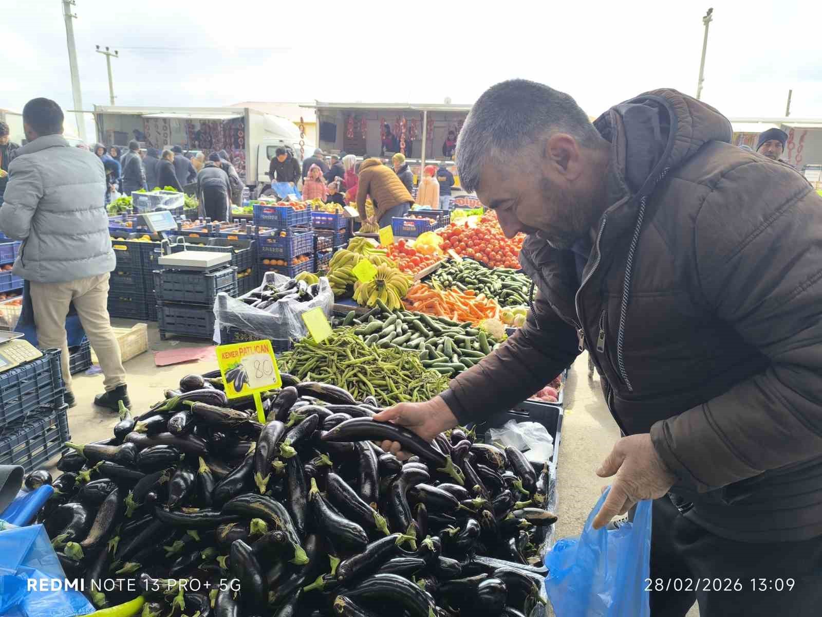 Antalya’daki olumsuz hava şartları patlıcanın tadını kaçırdı
