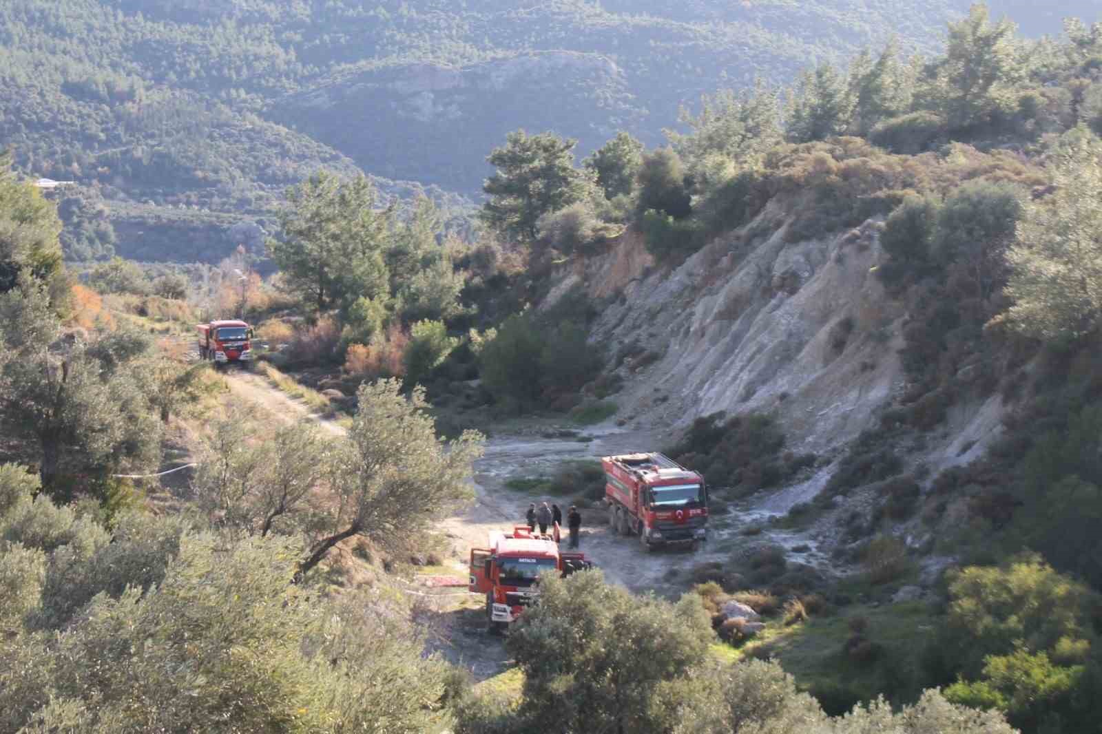 Antalya’daki orman yangınında zararın boyutu gündüz ortaya çıktı: 2 hektar zarar gördü
