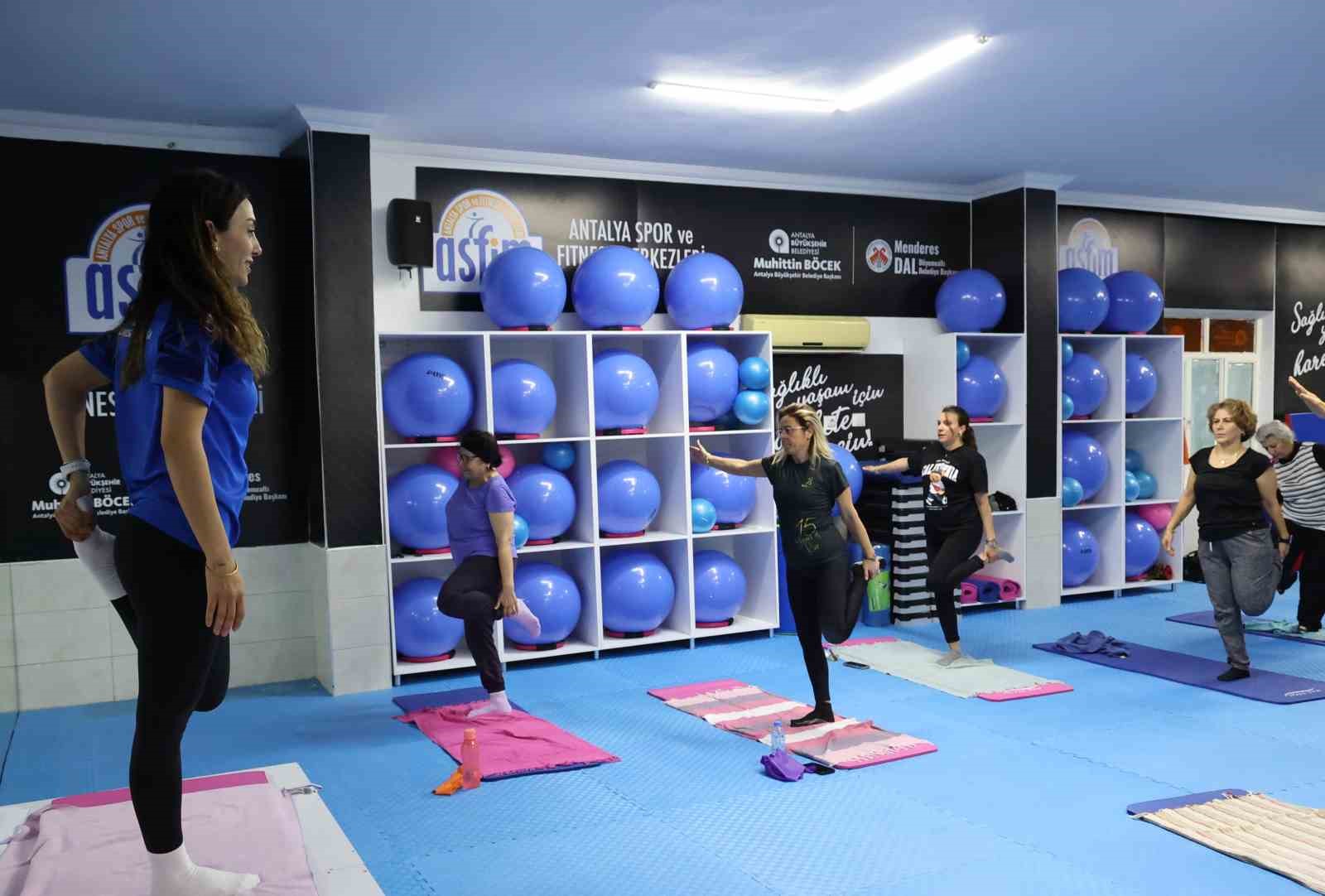 Antalyalılardan ücretsiz spor kurslarına ilgi
