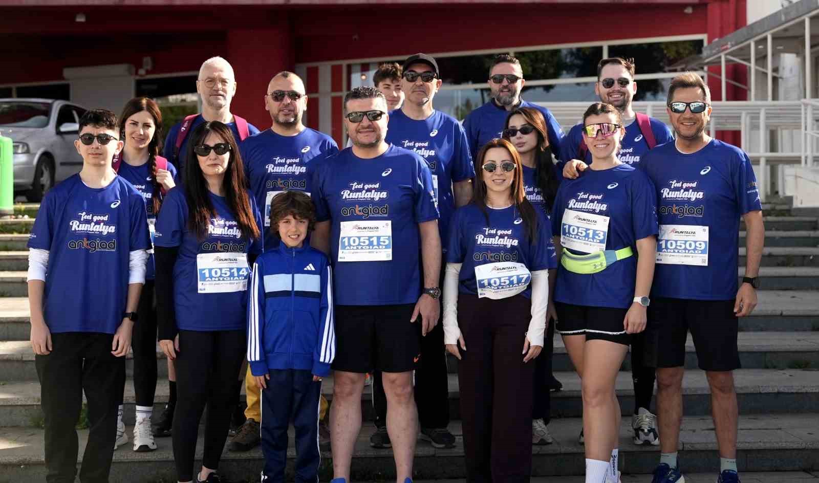 ANTGİAD Runtalya’da otizm farkındalığı için koştu
