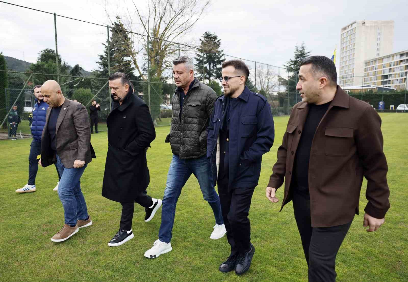 Anthony Musaba, Fenerbahçe’de ilk antrenmanına çıktı
