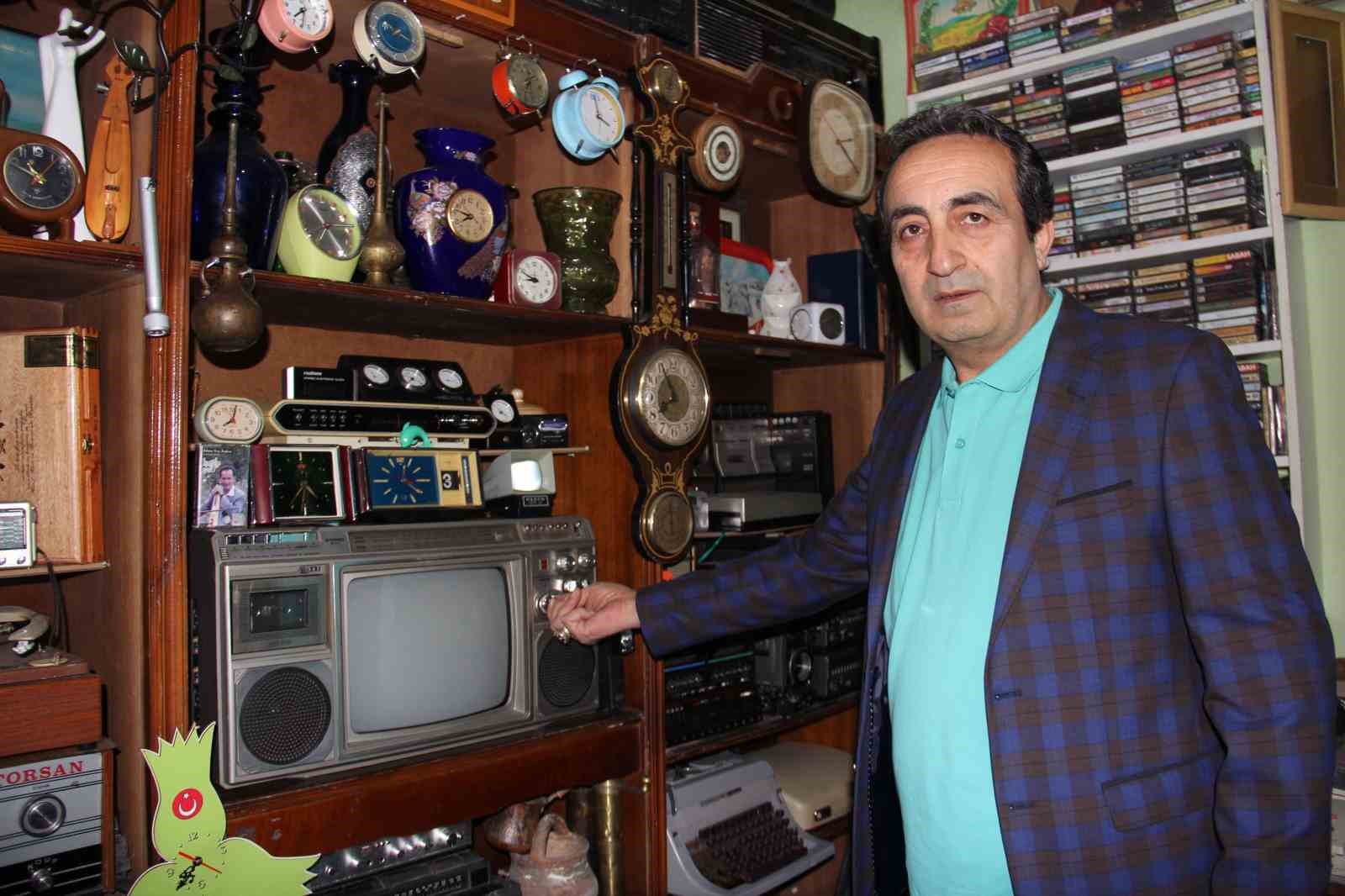 Antika tutkusu ile bodrum katını müzeye çevirdi
