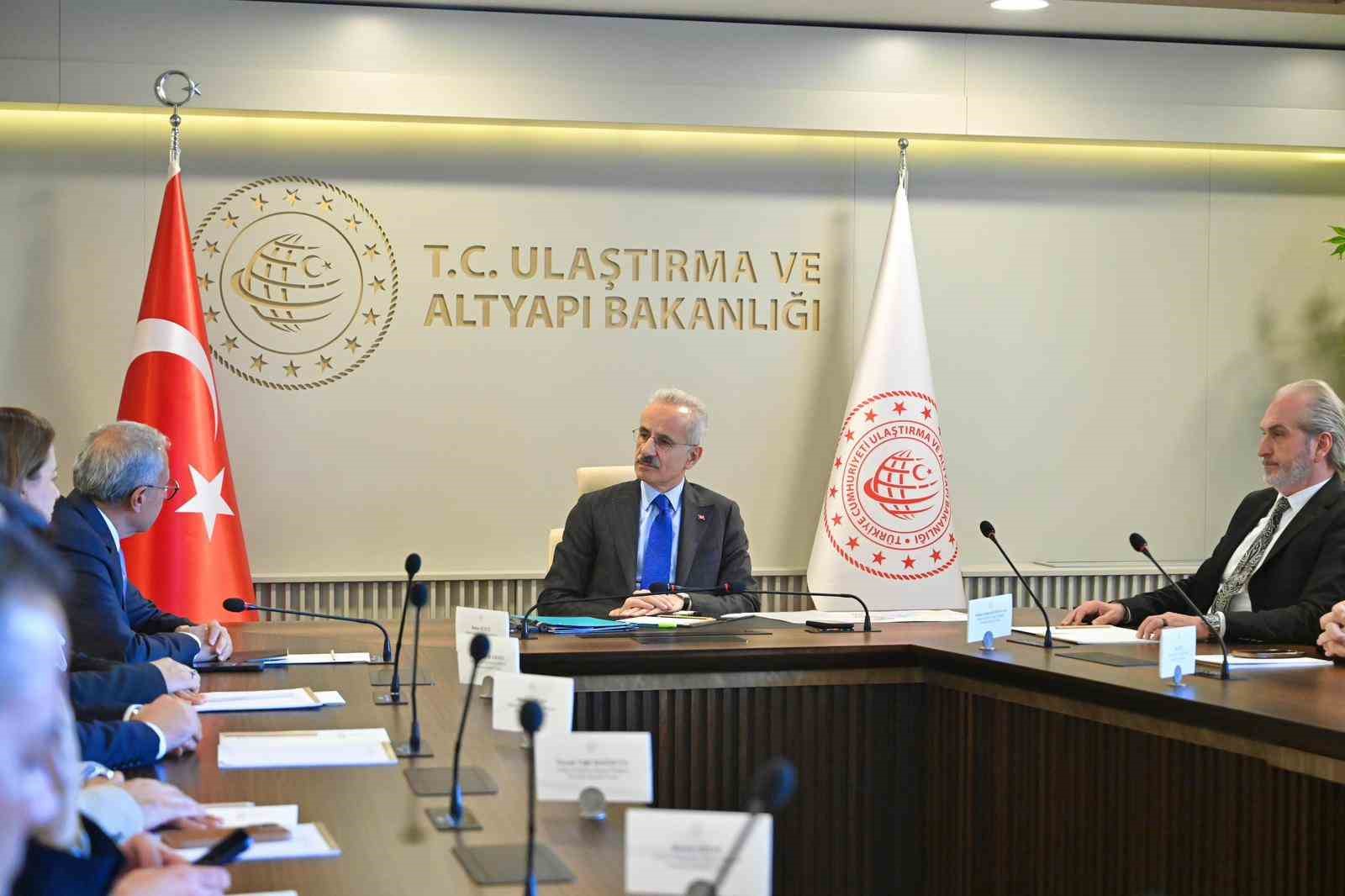 AOSB yönetimi, ulaşım sorununu Ankara’ya taşıdı
