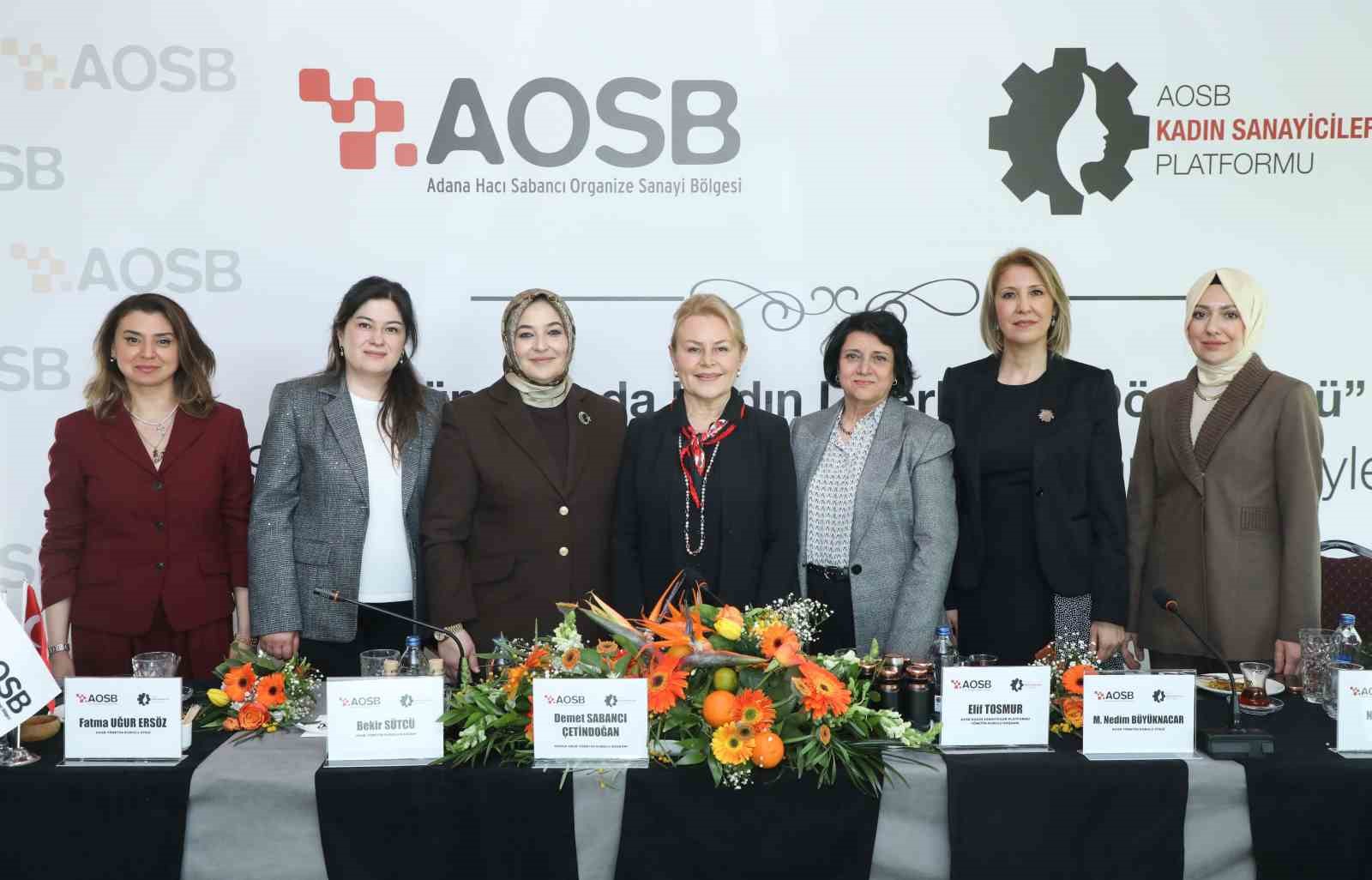 AOSB’de iş dünyasinda kadin liderliğinin dönüşümü konuşuldu
