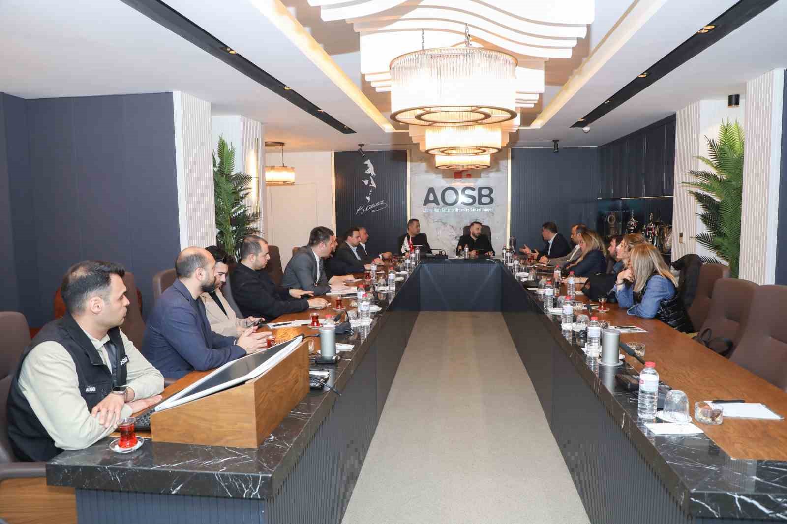 AOSB’de ‘Su Verimliliği Zirvesi’ düzenlendi
AOSB’de ‘Su Verimliliği Zirvesi’ düzenlendi