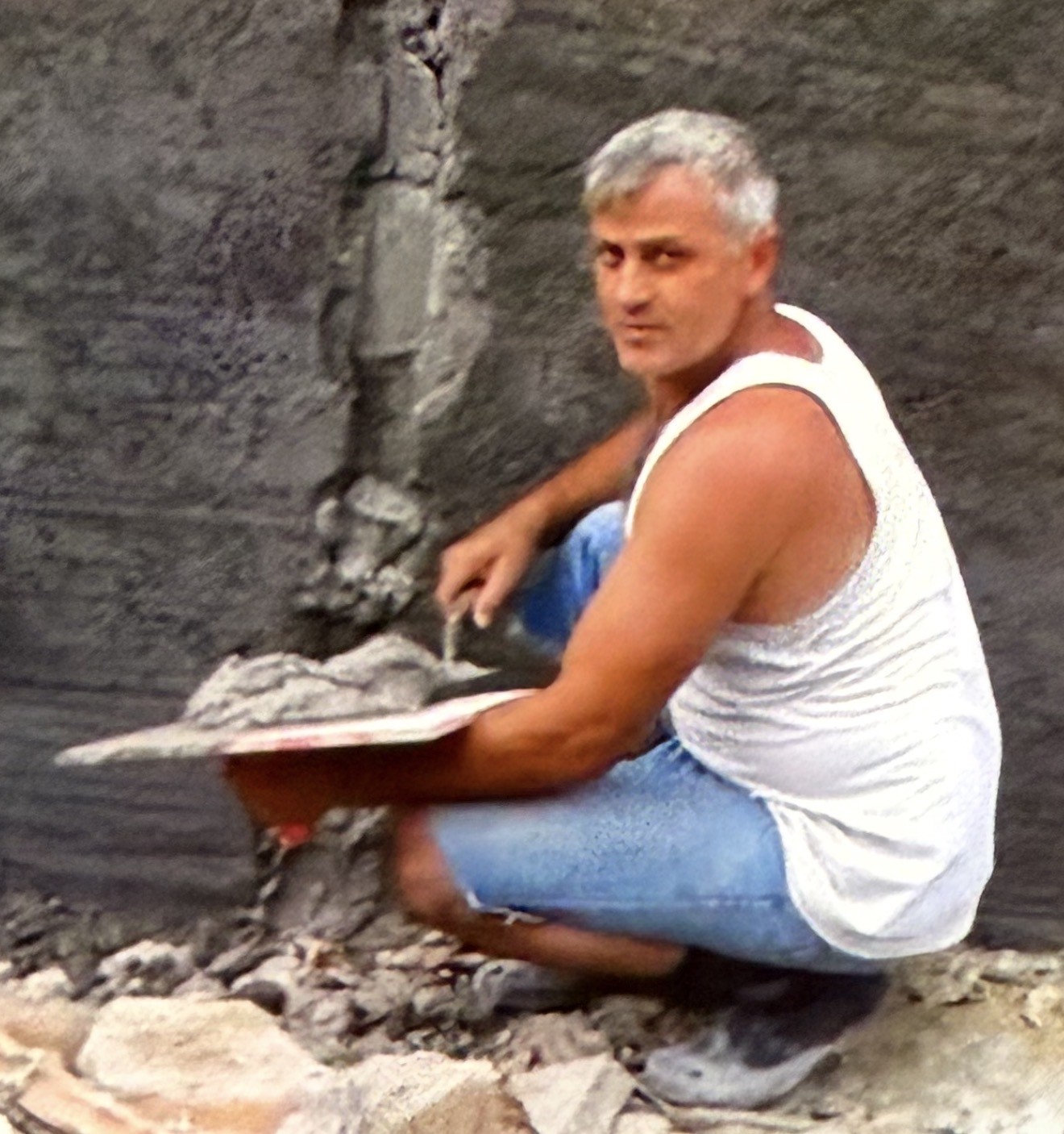 Apartman girişinde dehşet: Baldızını öldüren şahıs intihar etti
