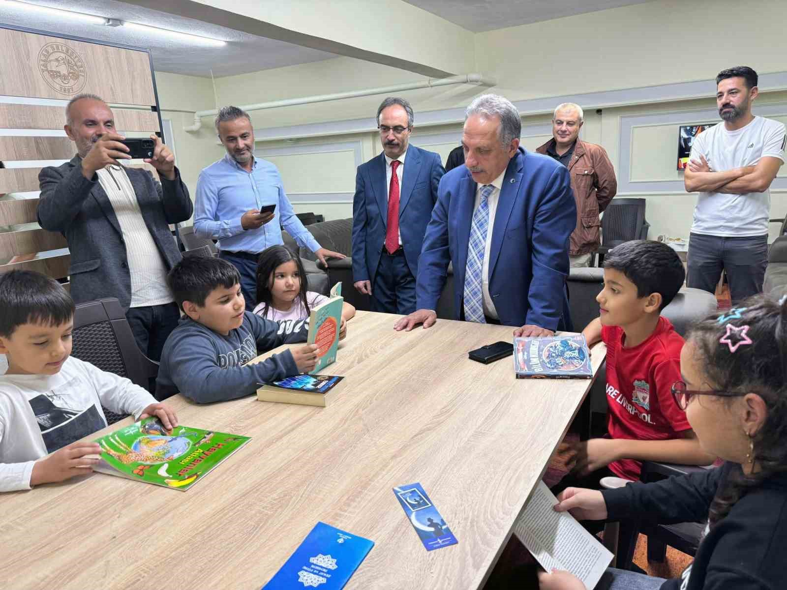 Apartman kütüphaneleri öğrencilerin adresi
