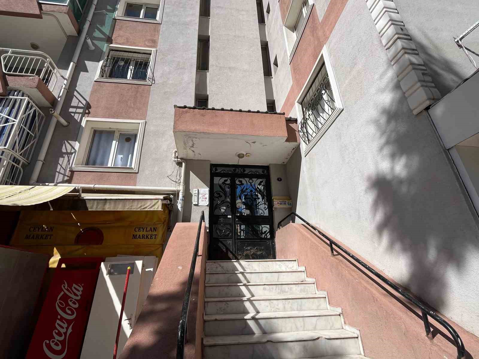 Apartman sakinlerine ’raporlu’ zulüm
