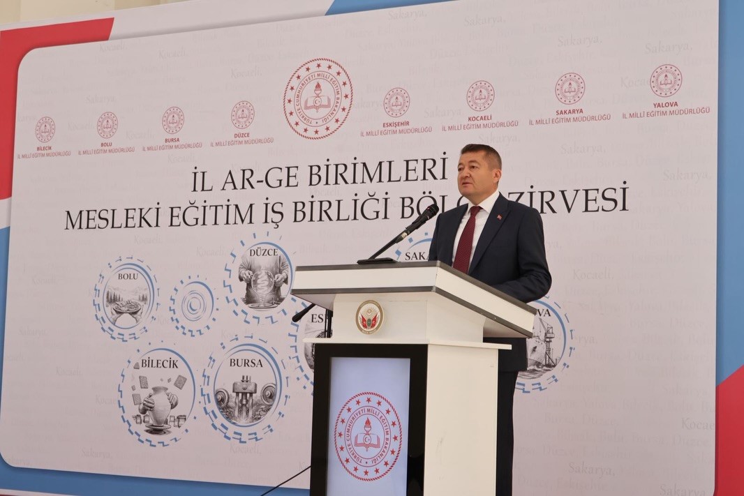 ‘AR-GE Birimleri 3. Grup Bölgesel Buluşma Programı’ Bilecik’te başladı
