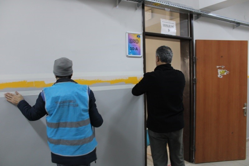 Ara tatilde okulların bakımlarını yükümlüler yapıyor
