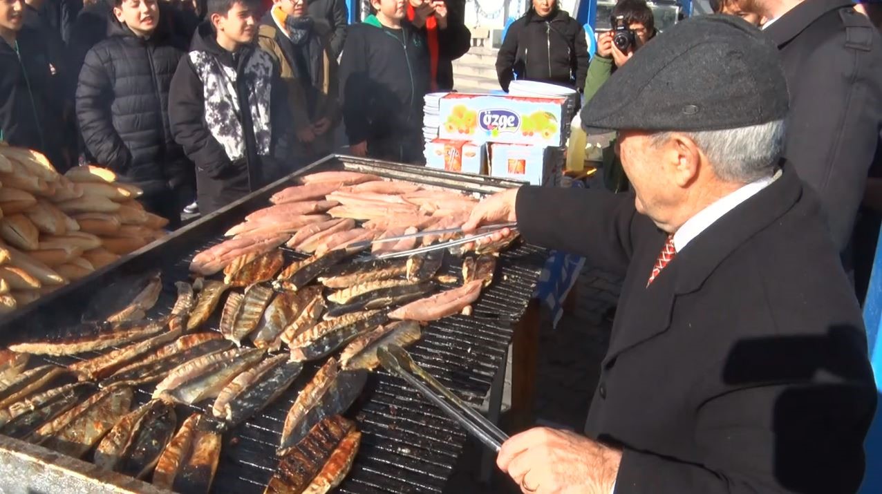 Ara tatile giren öğrencilerden, balık müzesi ziyareti
