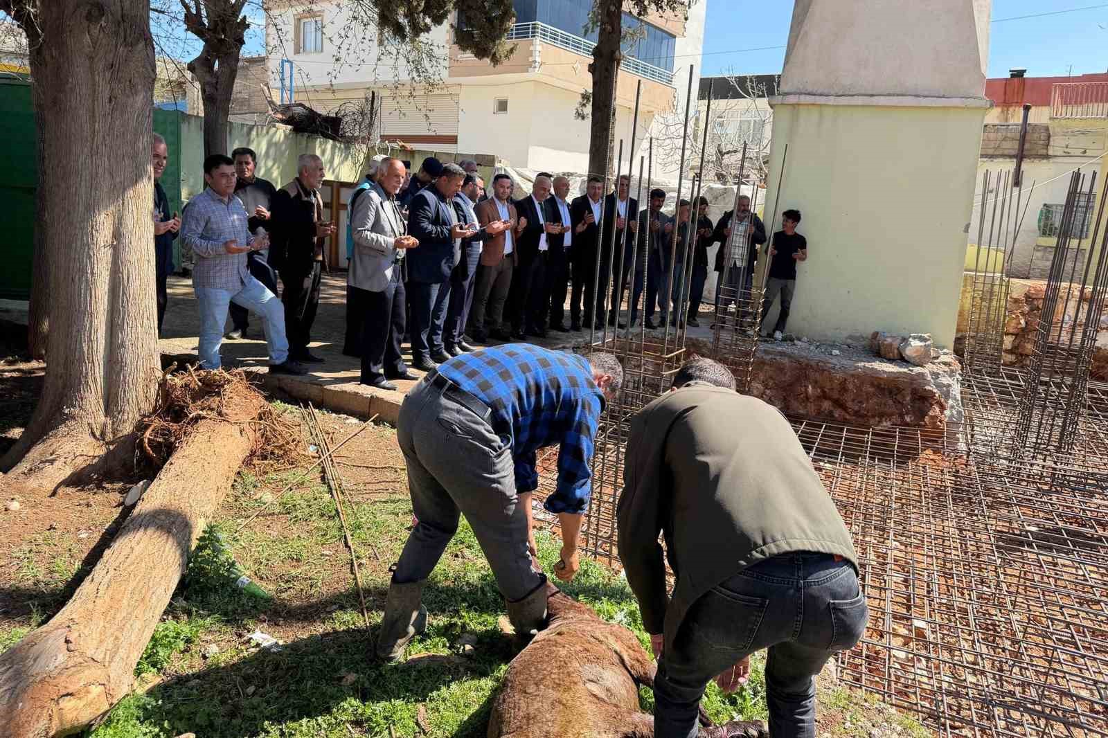 Araban’da depremde yıkılan Fıstıklıdağ Mahallesi Camisinin temeli atıldı
