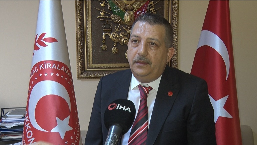 Araç Kiralamacıları Konfederasyonu Başkanı Kızmaz: "Hatalı kullanımda sigorta şirketleri mal sahibini değil aracı kiralayan kişiyi sorumlu tutmalı"
