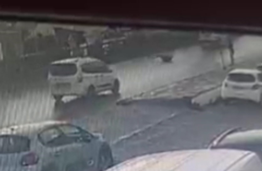Aracın çarptığı yaya yaralandı
