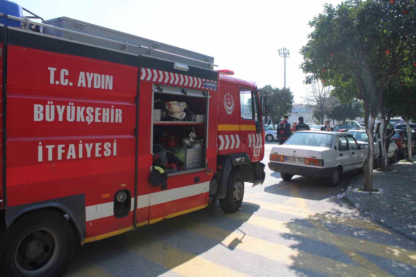 "Araçtan duman çıkıyor" ihbarı ekipleri harekete geçirdi
