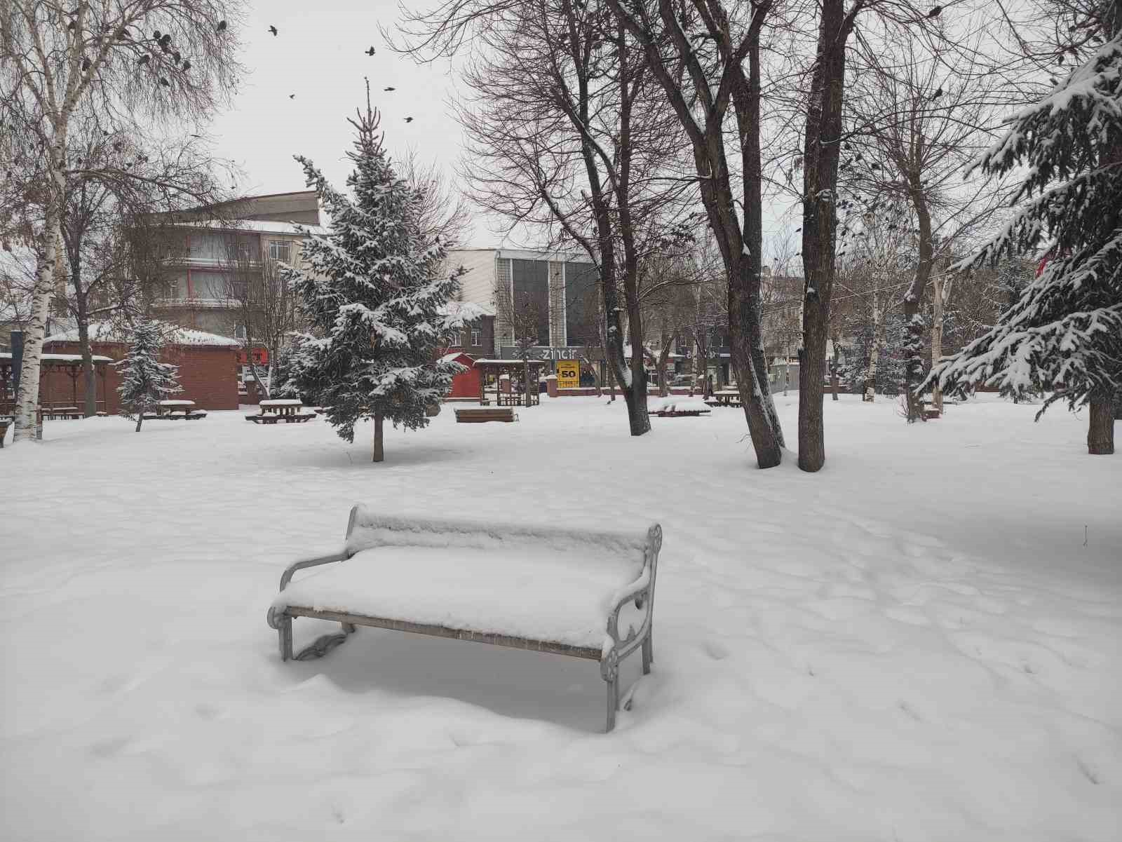 Ardahan’da 45 köy yolu ulaşıma kapandı
