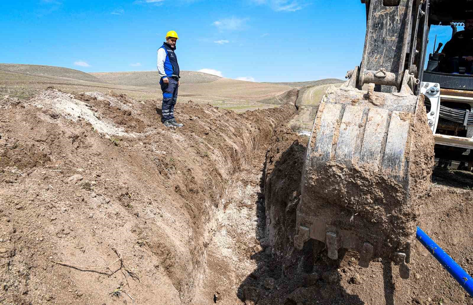 Arguvan Gümüşlü’ye bin 500 metrelik içme suyu hattı
