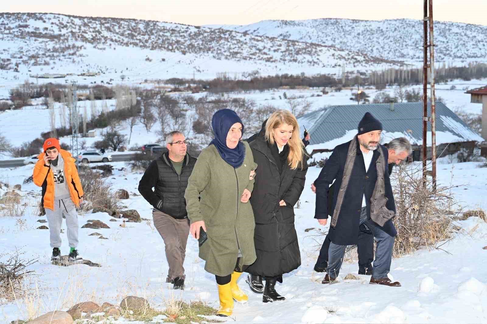 Arguvan’da siyasetin sıcak yüzü
