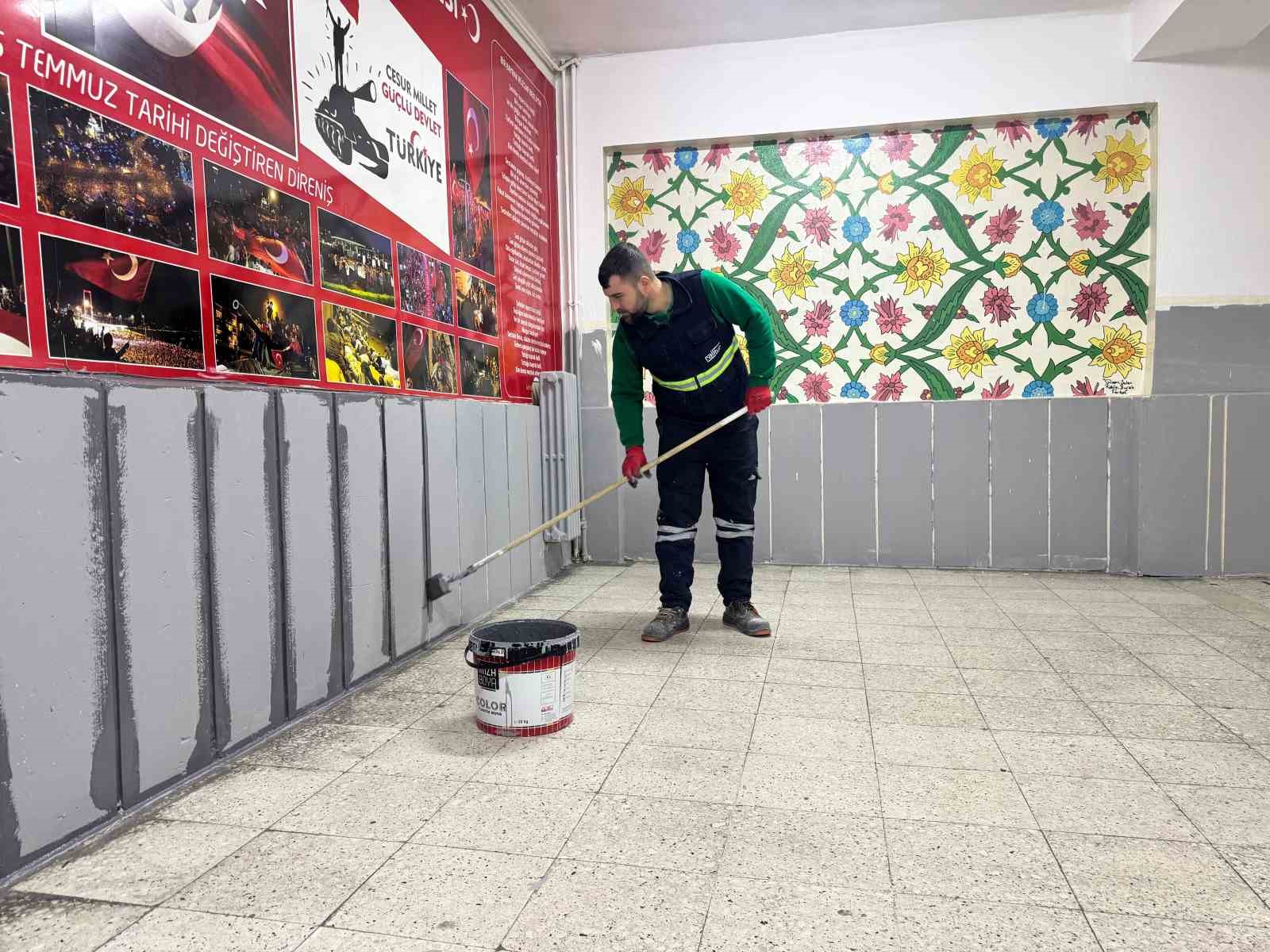 Arif Molu Mesleki ve Teknik Anadolu Lisesi yeniden boyandı

