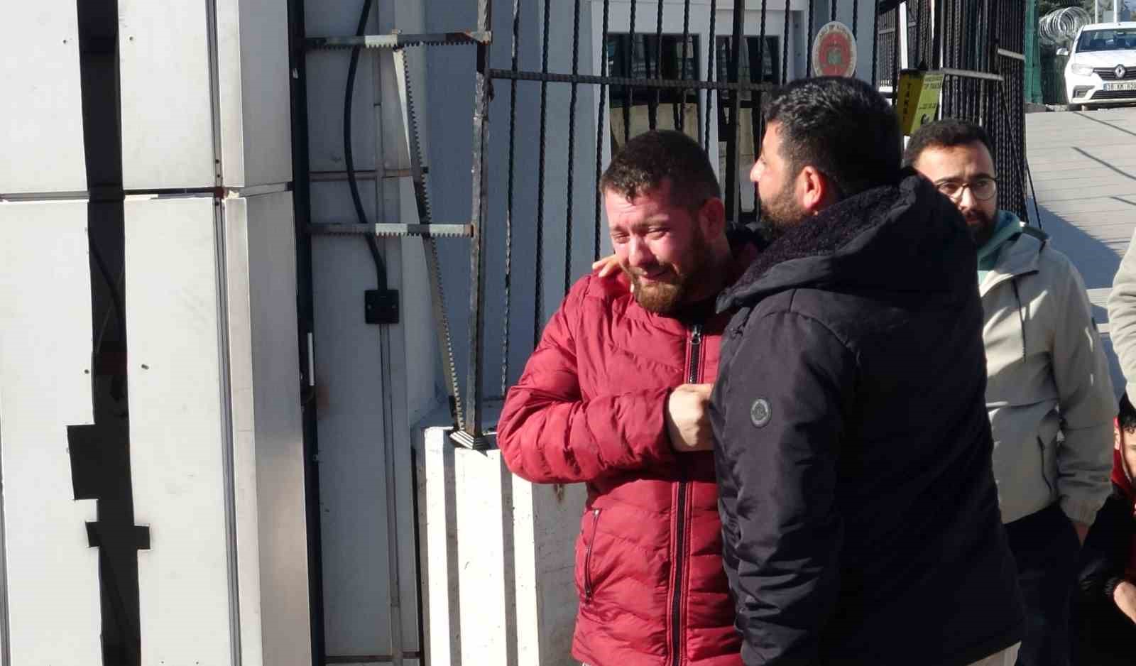 Arkadaşından emanet aldığı motosikletle geçirdiği kazada hayatını kaybetti
