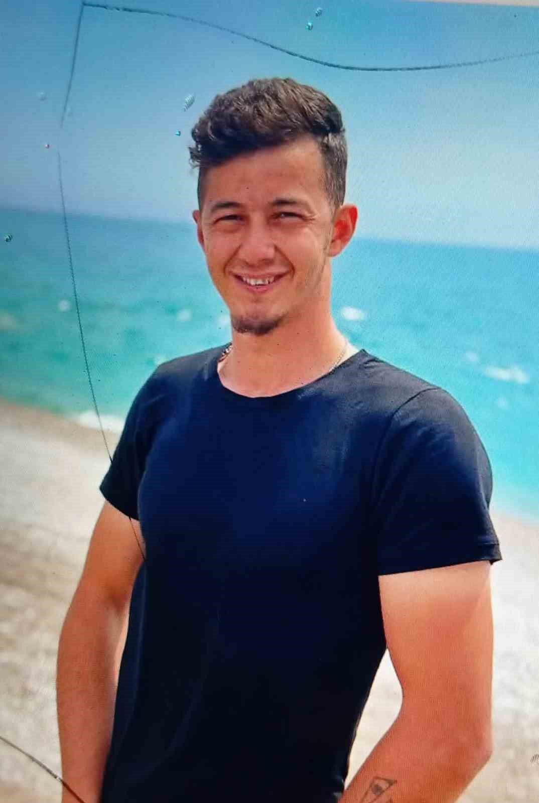 Arkadaşından emanet aldığı motosikletle geçirdiği kazada hayatını kaybetti
