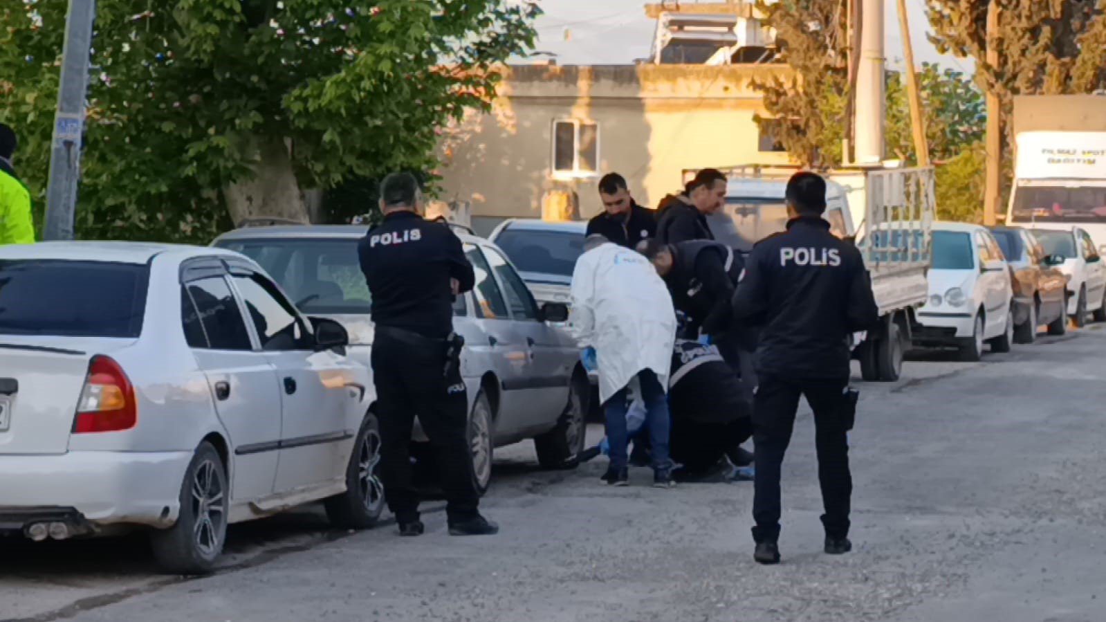 Arkadaşını pompalı tüfekle vurarak öldürdü
