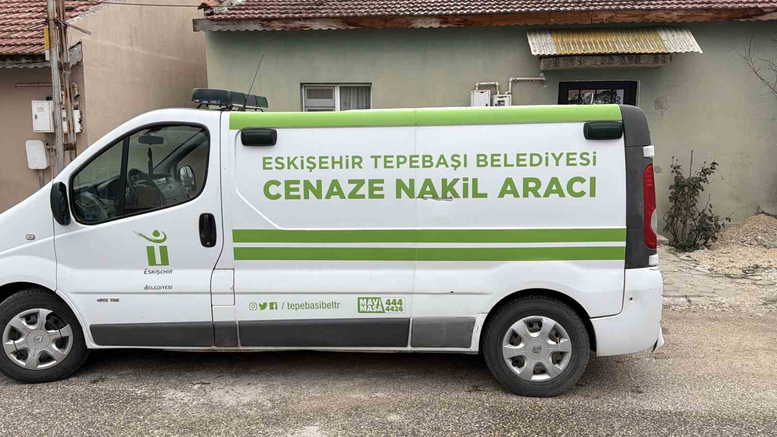 Arkadaşlarıyla alkol aldıktan rahatsızlandı, evinde hayatını kaybetti
