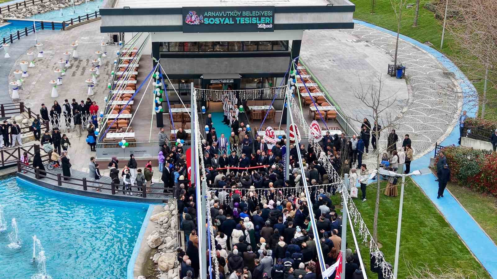 Arnavutköy’de 3 yeni eser hizmete açıldı, yaşam merkezinin temeli atıldı
