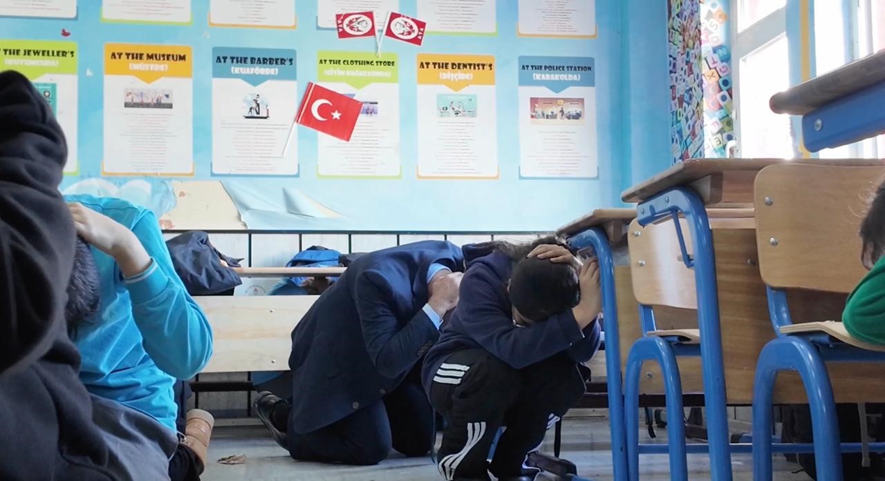 Arnavutköy’de 6 Şubat depremlerinin yıl dönümünde gerçeğini aratmayan tatbikat
