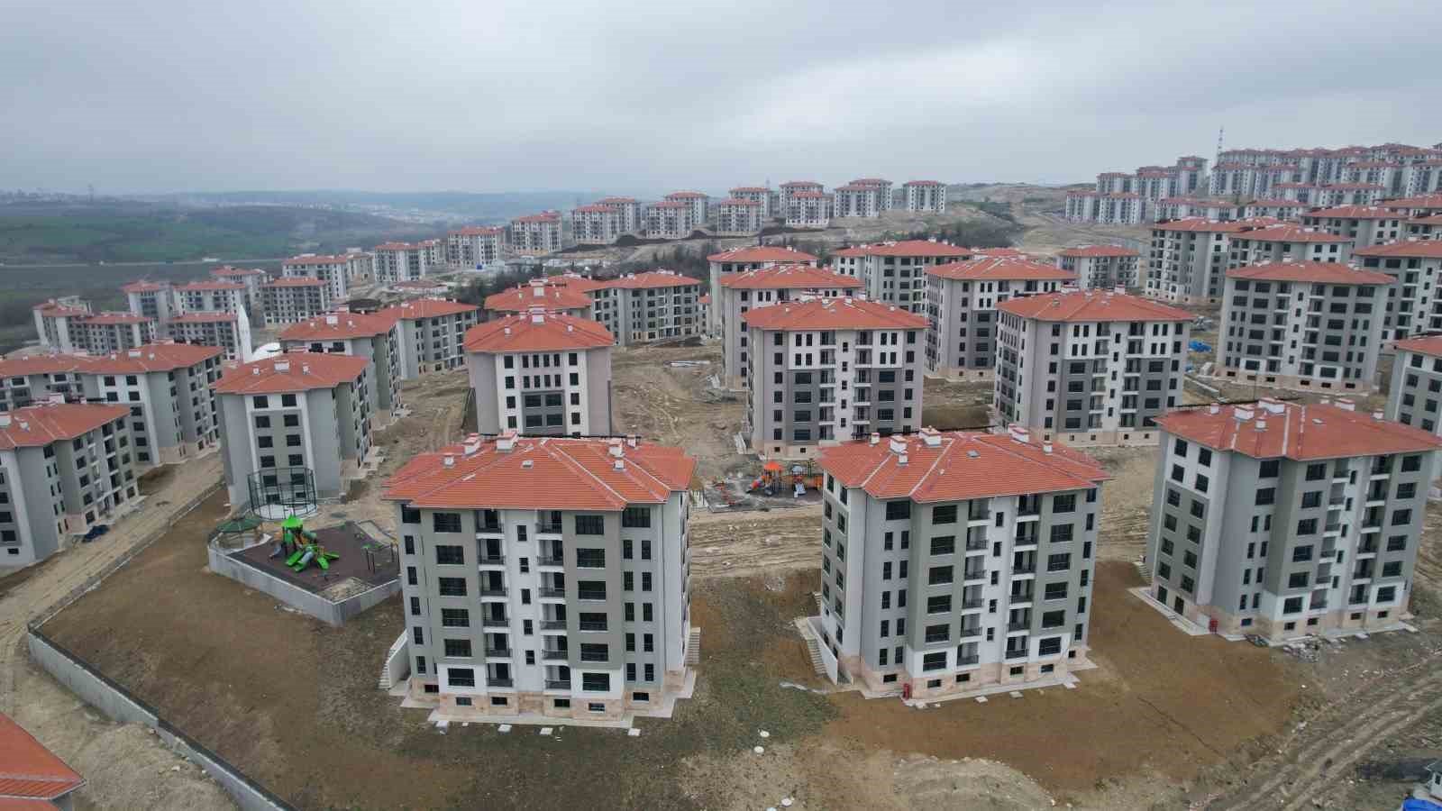 Arnavutköy’de, ARKENT’le İmrahor’da kentsel dönüşüm hızlanıyor
Arnavutköy’de, ARKENT’le İmrahor’da kentsel dönüşüm hızlanıyor