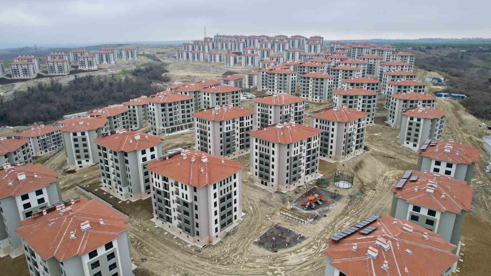 Arnavutköy’de, ARKENT’le İmrahor’da kentsel dönüşüm hızlanıyor
Arnavutköy’de, ARKENT’le İmrahor’da kentsel dönüşüm hızlanıyor