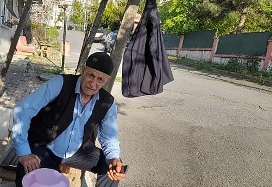 Arnavutköy’de cami avlusunda silahlı saldırıya uğrayan yaşlı adam hayatını kaybetti
Arnavutköy’de cami avlusunda silahlı saldırıya uğrayan yaşlı adam hayatını kaybetti