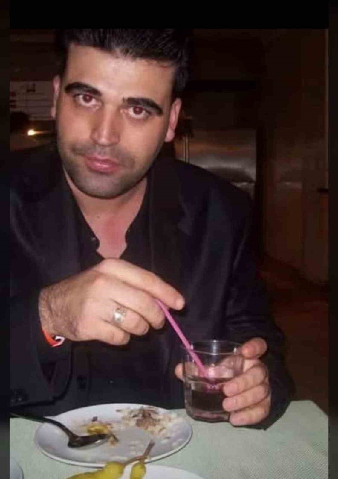 Arnavutköy’de iki otomobil kafa kafaya çarpıştı: 1 ölü, 2 yaralı
Arnavutköy’de iki otomobil kafa kafaya çarpıştı: 1 ölü, 2 yaralı