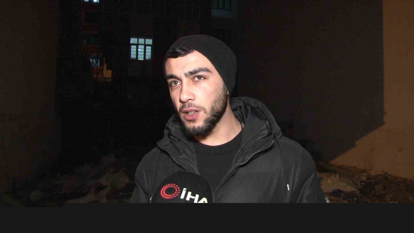 Arnavutköy’de kamyonet sürücüsü otomobile çarpıp kaçtı
