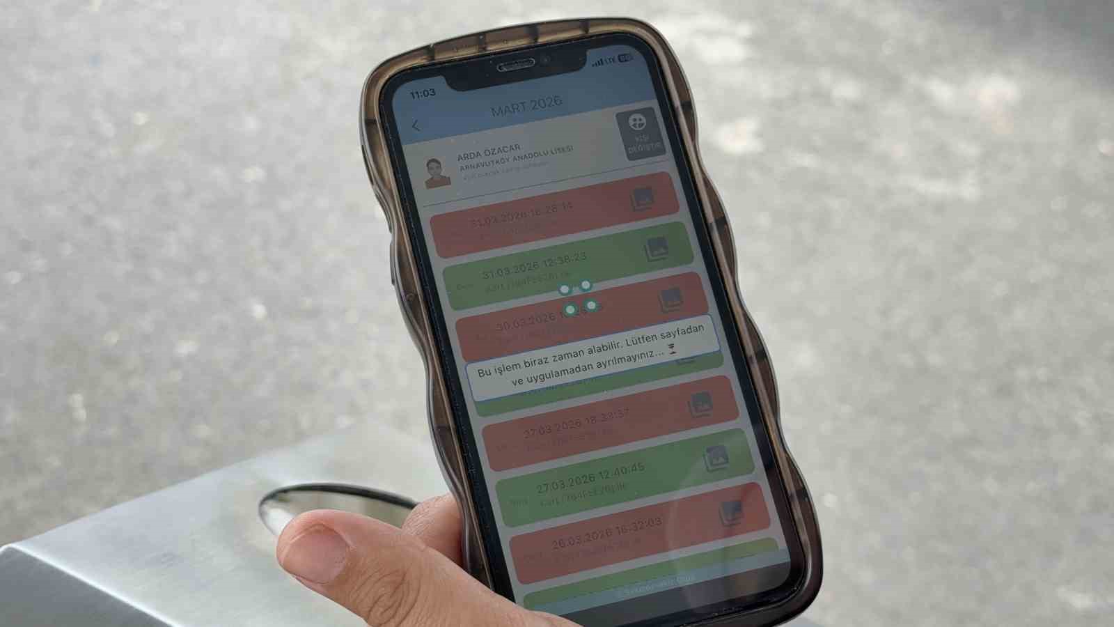 Arnavutköy’de lisede "üst düzey güvenlik" uygulaması: Velilere anlık fotoğraflı bildirim
