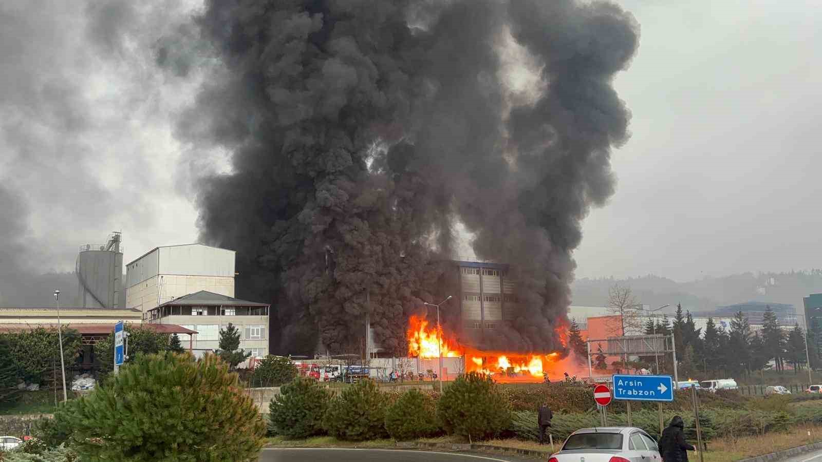 Arsin OSB Yönetim Kurulu Başkanı Sakarya: "Çok şükür şu anda bir can kaybı yok"
