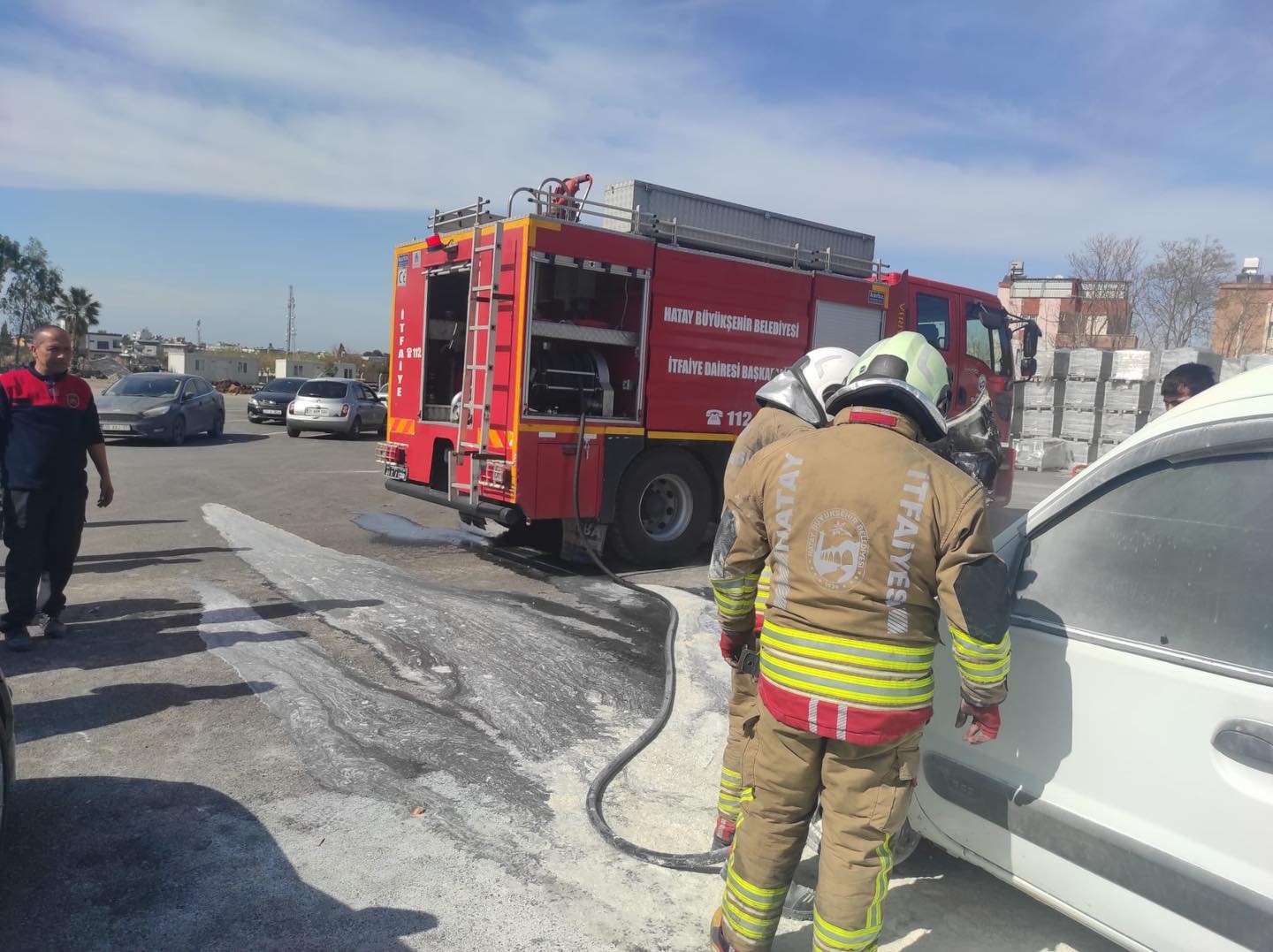 Arsuz’da araç yangını
