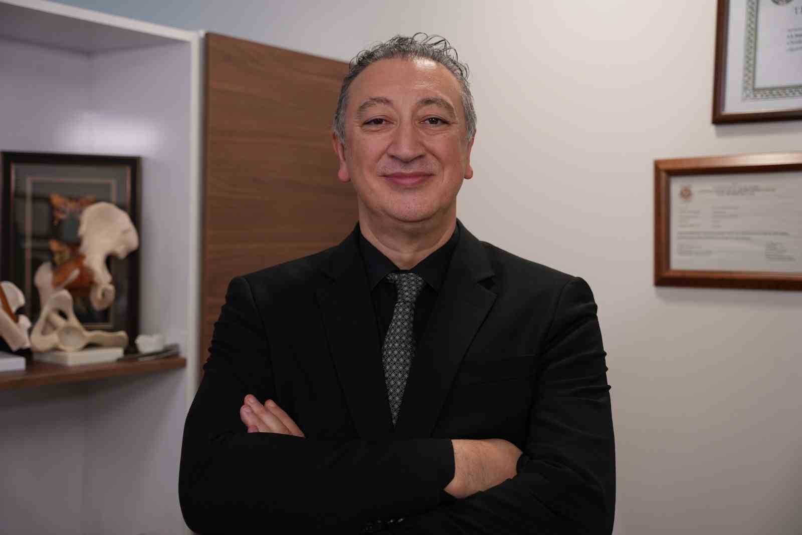 Artroskopik cerrahi ile omuz ağrılarına son
Artroskopik cerrahi ile omuz ağrılarına son