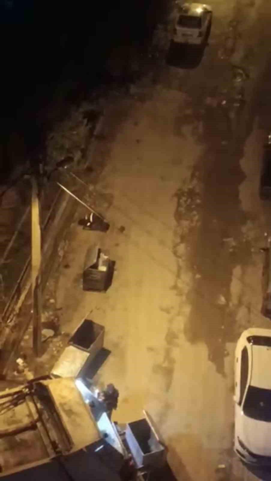 Artuklu Belediyesinden özverili temizlik işçilerine anlamlı ödül
