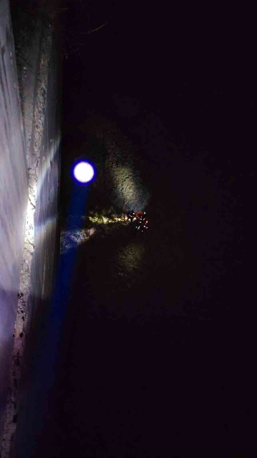 Artvin’de 70 metrelik duvardan düşen kişi hayatını kaybetti
