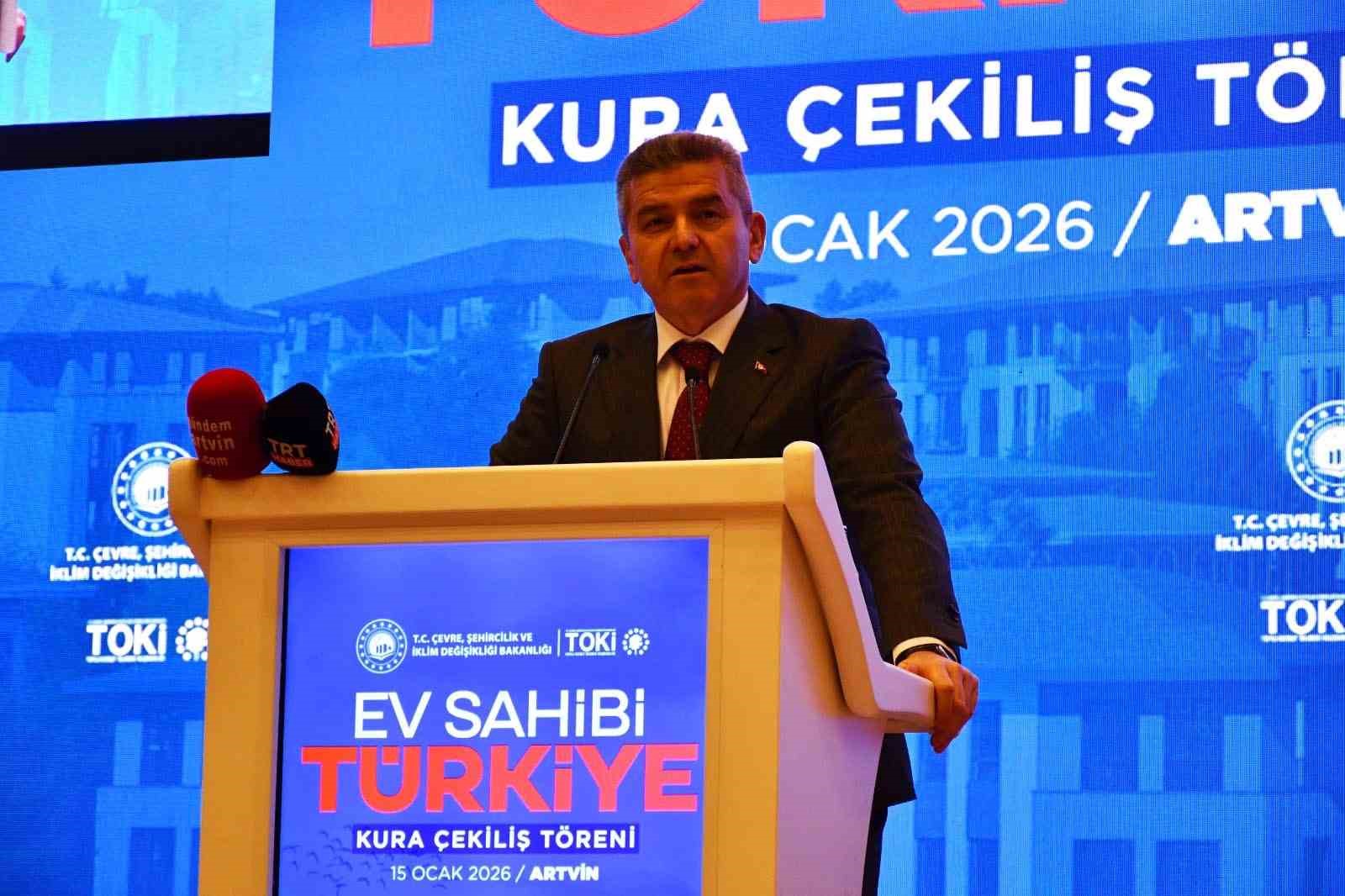 Artvin’de TOKİ kura çekimiyle bin 20 konutun hak sahipleri belirlendi
