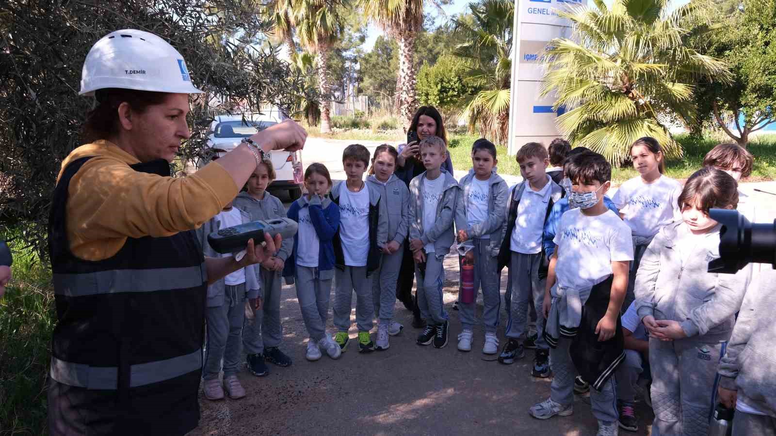 ASAT farklı yaş gruplarına suyun önemini anlatıyor
